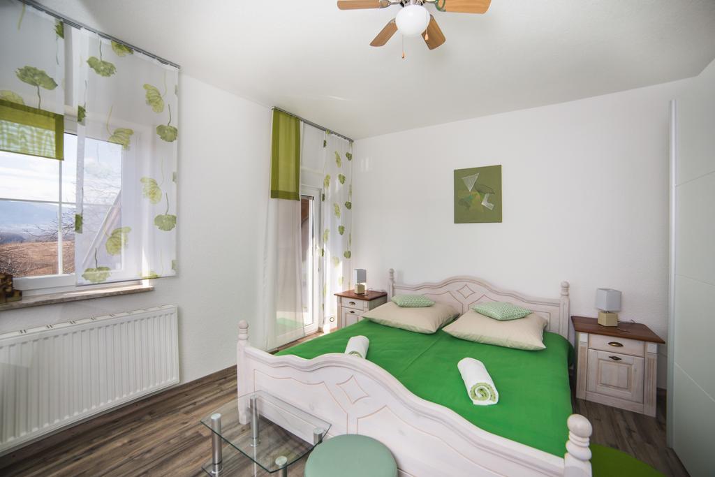 Guest House Melody Drežnik Grad Eksteriør billede